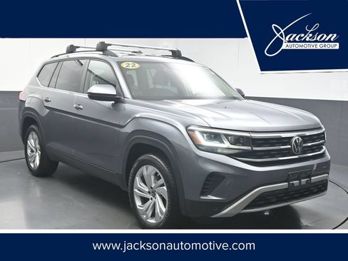 Used 2022 Volkswagen Atlas SE FWD image 1