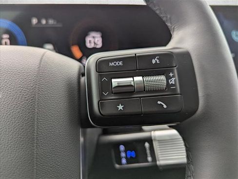 New 2026 Hyundai Santa Fe SEL FWD image 13