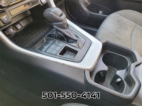 Used 2021 Toyota RAV4 XLE image 25