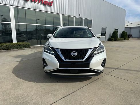 Used 2019 Nissan Murano Platinum w/ Cargo Package image 2