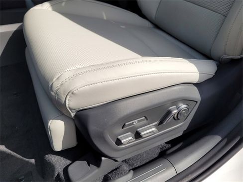 New 2025 Hyundai Santa Fe Calligraphy image 16