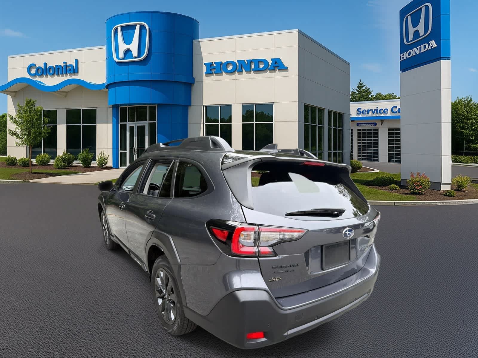 Used 2024 Subaru Outback Onyx Edition AWD/4WD image 4