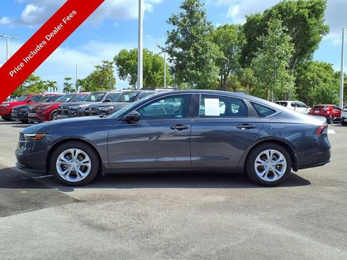 Used 2025 Honda Accord LX image 4