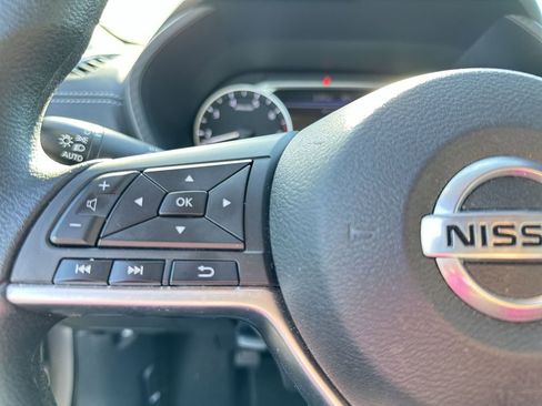 Used 2023 Nissan Sentra SV image 29