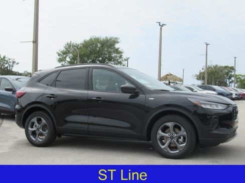 Certified 2025 Ford Escape ST-Line w/ Tech Pack #1 image 2