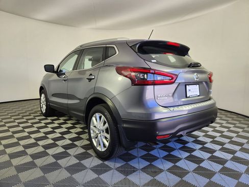 Used 2021 Nissan Rogue Sport SV AWD/4WD image 3