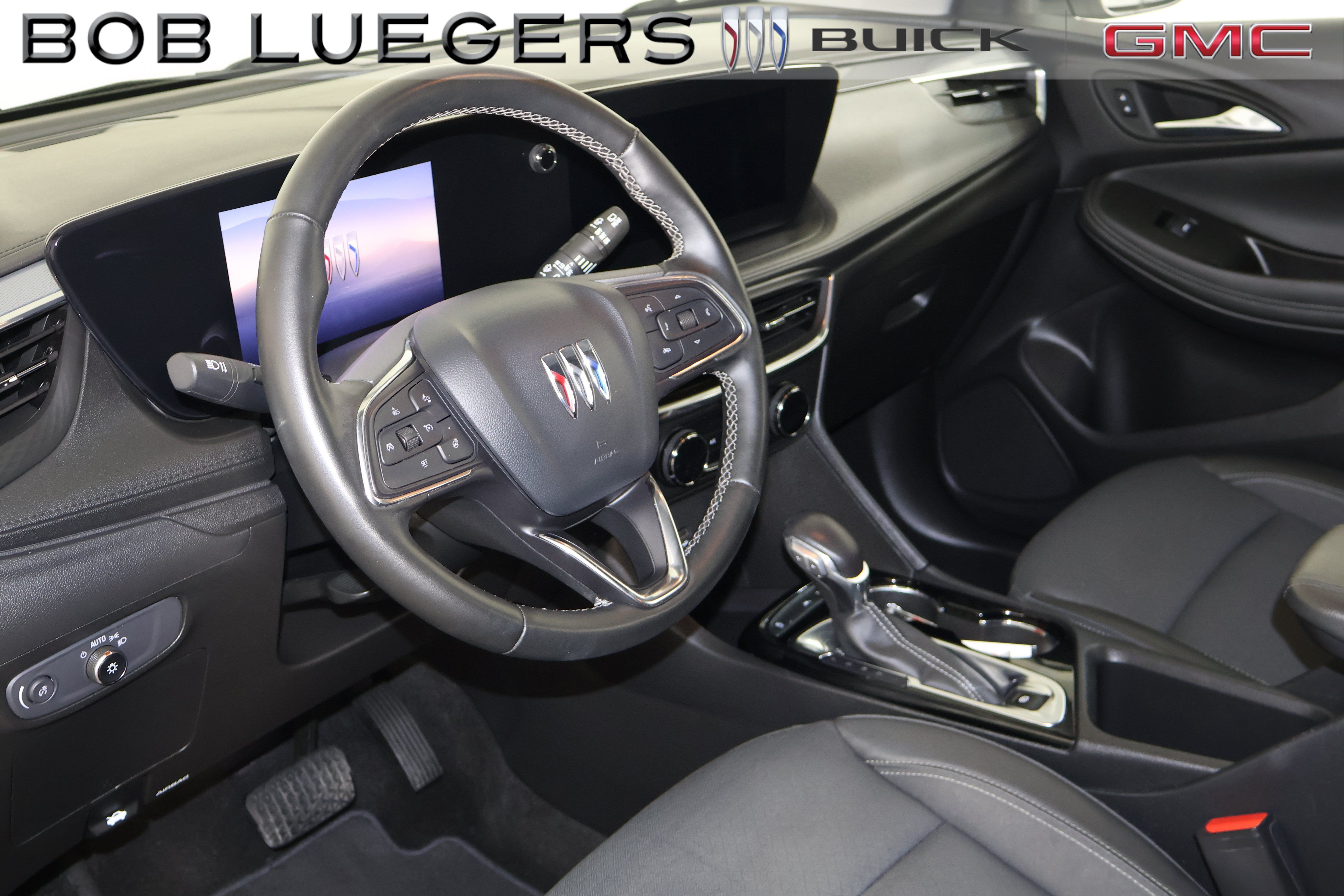 Certified 2024 Buick Encore GX Preferred w/ Comfort Package FWD image 9