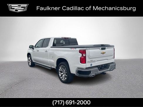 Used 2025 Chevrolet Silverado 1500 LTZ w/ LTZ Premium Package AWD/4WD image 7