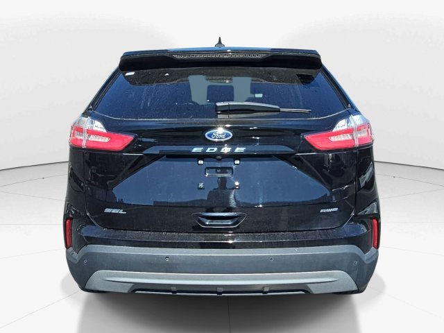 Used 2023 Ford Edge SEL w/ Convenience Package AWD/4WD image 4