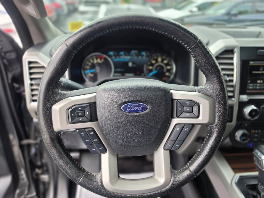 Used 2015 Ford F150 Lariat w/ Equipment Group 502A Luxury AWD/4WD image 27