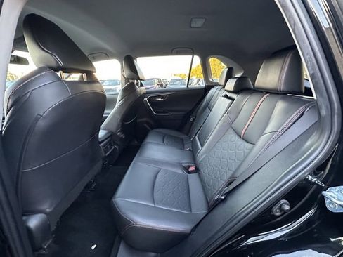 Used 2022 Toyota RAV4 Adventure image 28