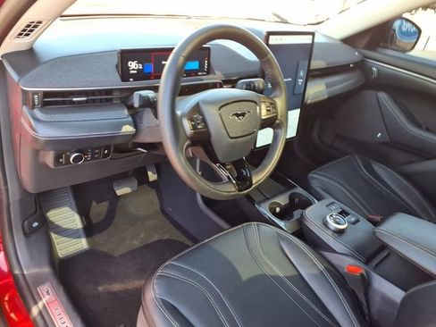 Used 2023 Ford Mustang Mach-E Premium image 4