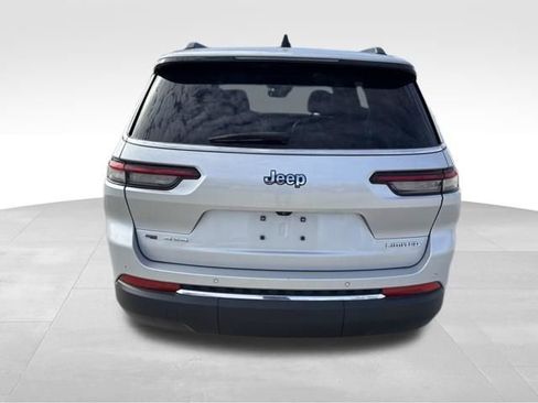 Used 2022 Jeep Grand Cherokee L Limited w/ Trailer Tow Group (B) image 4