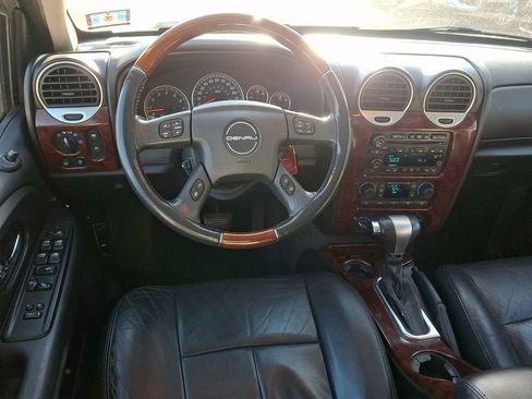 Used 2005 GMC Envoy Denali AWD/4WD image 17