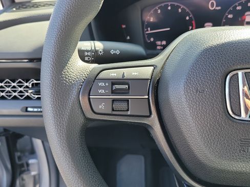 Used 2024 Honda Accord LX image 24