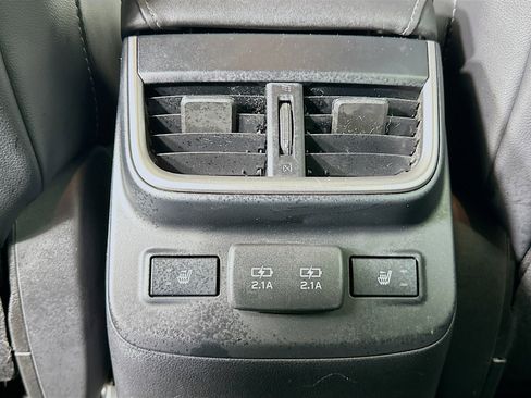 Used 2022 Subaru Outback Limited image 27
