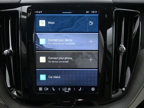 Used 2025 Volvo XC60 B5 Plus w/ Protection Package Premier image 12