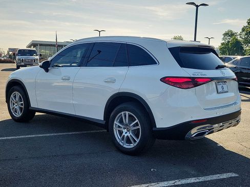 Used 2023 Mercedes-Benz GLC 300 4MATIC image 4