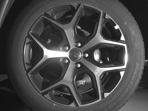 Used 2025 Jeep Compass Limited image 14