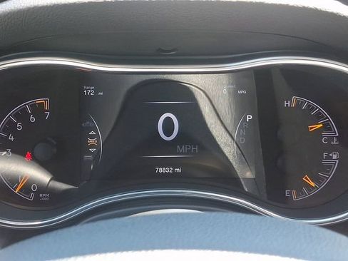 Used 2017 Jeep Grand Cherokee Altitude AWD/4WD image 20