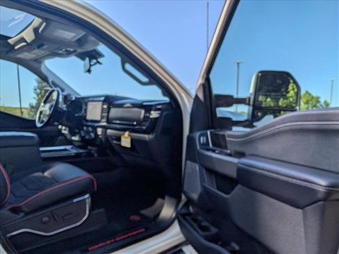 Used 2023 Ford F250 Lariat w/ Lariat Ultimate Package AWD/4WD image 15