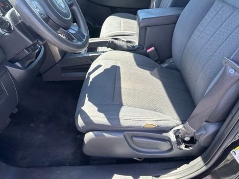 Used 2012 Jeep Liberty Sport w/ Driver Convenience Group AWD/4WD image 15
