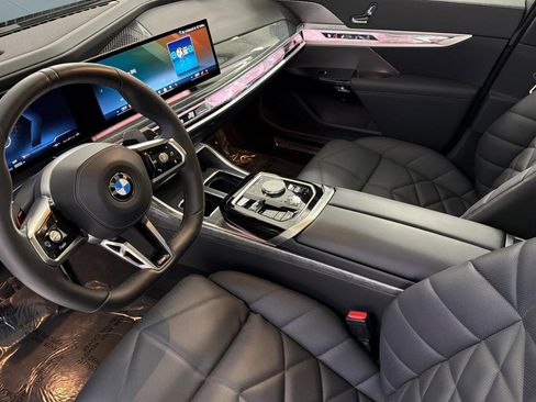 Certified 2023 BMW 740i w/ Parking Assistance Package RWD image 4