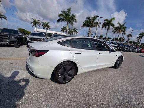 Used 2023 Tesla Model 3 Standard Range RWD image 12