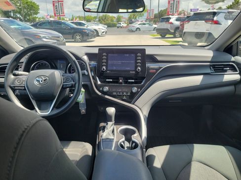 Used 2022 Toyota Camry LE image 16