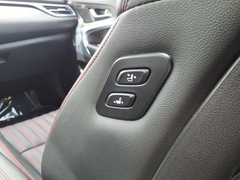 Used 2025 Genesis G70 2.5T w/ Sport Prestige Package AWD/4WD image 15