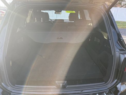 Used 2024 Mercedes-Benz GLB 250 4MATIC image 14