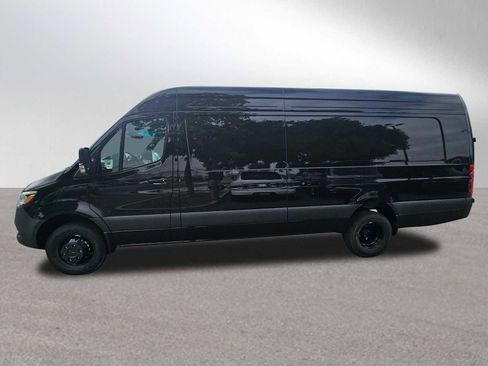 New 2025 Mercedes-Benz Sprinter 3500 image 2