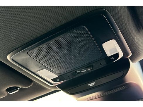 Certified 2023 Honda HR-V Sport image 24