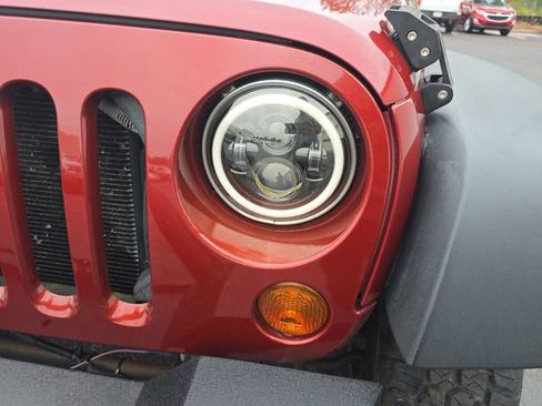 Used 2010 Jeep Wrangler Sport image 34