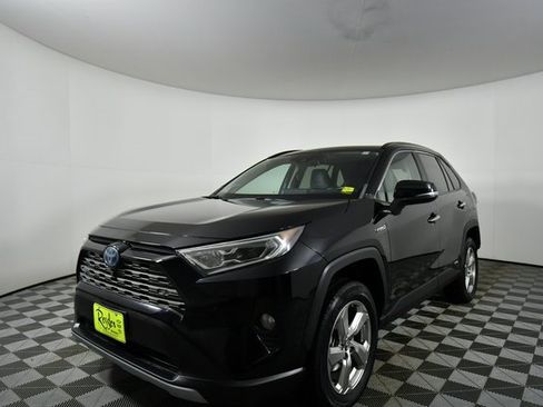 Used 2019 Toyota RAV4 Limited image 6