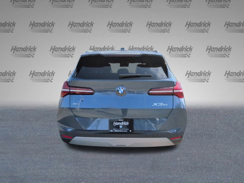 Certified 2025 BMW X3 xDrive30i image 8