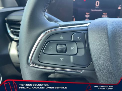 Used 2025 Buick Envista Sport Touring w/ Convenience II Package FWD image 25