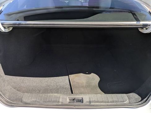 Used 2021 Nissan Sentra SV FWD image 23