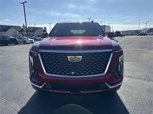 Used 2025 Cadillac Escalade Premium Luxury w/ Touring Package image 7