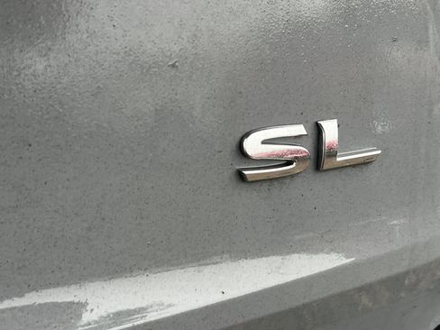 Used 2021 Nissan Rogue SL image 15