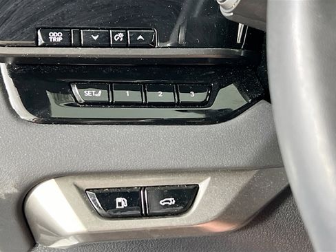 Used 2023 Lexus RX 350 Premium w/ Accessory Package (Z1) AWD/4WD image 10