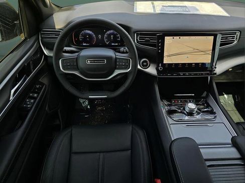 New 2026 Jeep Grand Wagoneer Limited AWD/4WD image 17