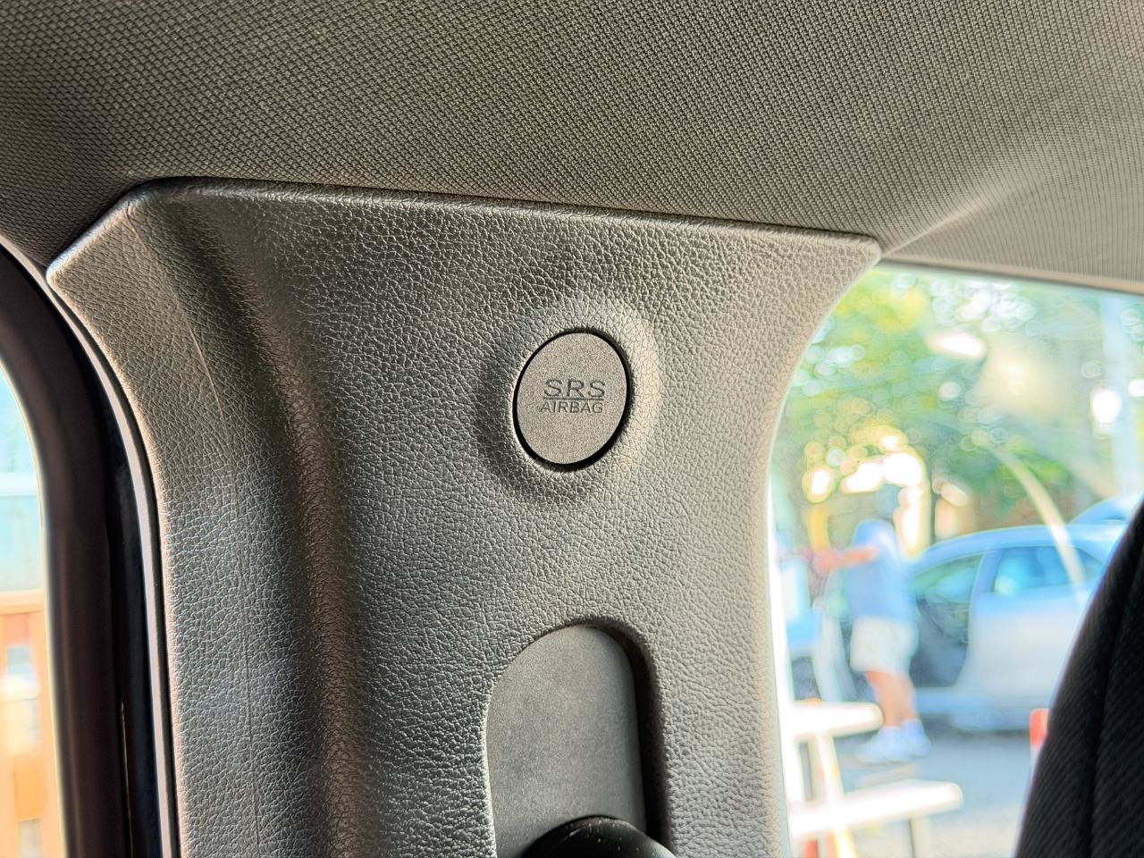 Used 2021 Jeep Renegade Latitude AWD/4WD image 27