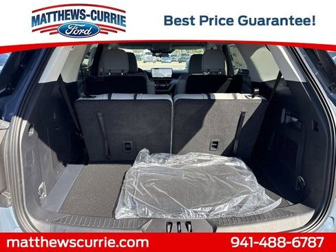 New 2026 Ford Explorer Active image 14