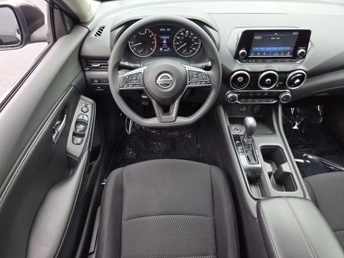 Used 2021 Nissan Sentra S FWD image 26