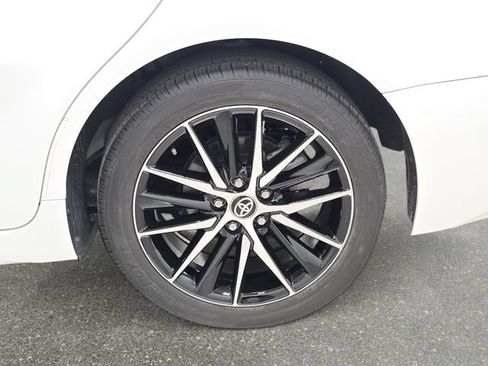 Certified 2024 Toyota Camry SE FWD image 29