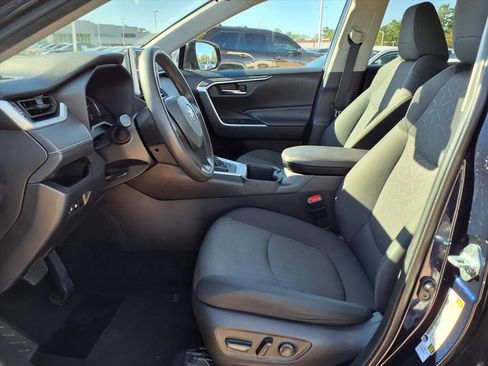 Certified 2024 Toyota RAV4 XLE image 17