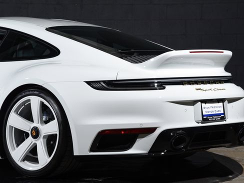 Used 2023 Porsche 911 Sport Classic RWD image 15