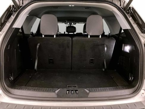 Certified 2023 Ford Explorer XLT w/ Equipment Group 202A AWD/4WD image 35