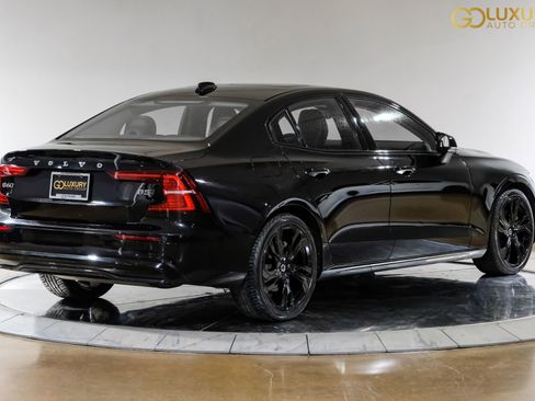 Used 2024 Volvo S60 B5 Core image 10